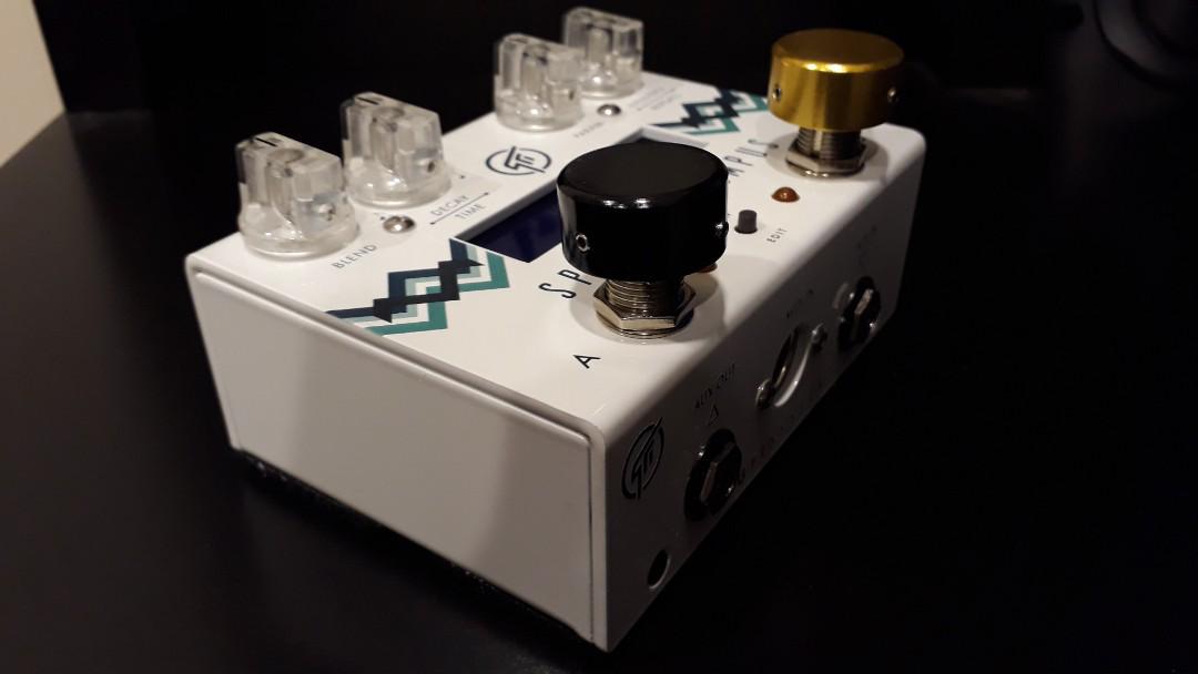 GFI SYSTEM SPECULAR TEMPUS (Reverb & Delay Pedal) (Freebies included