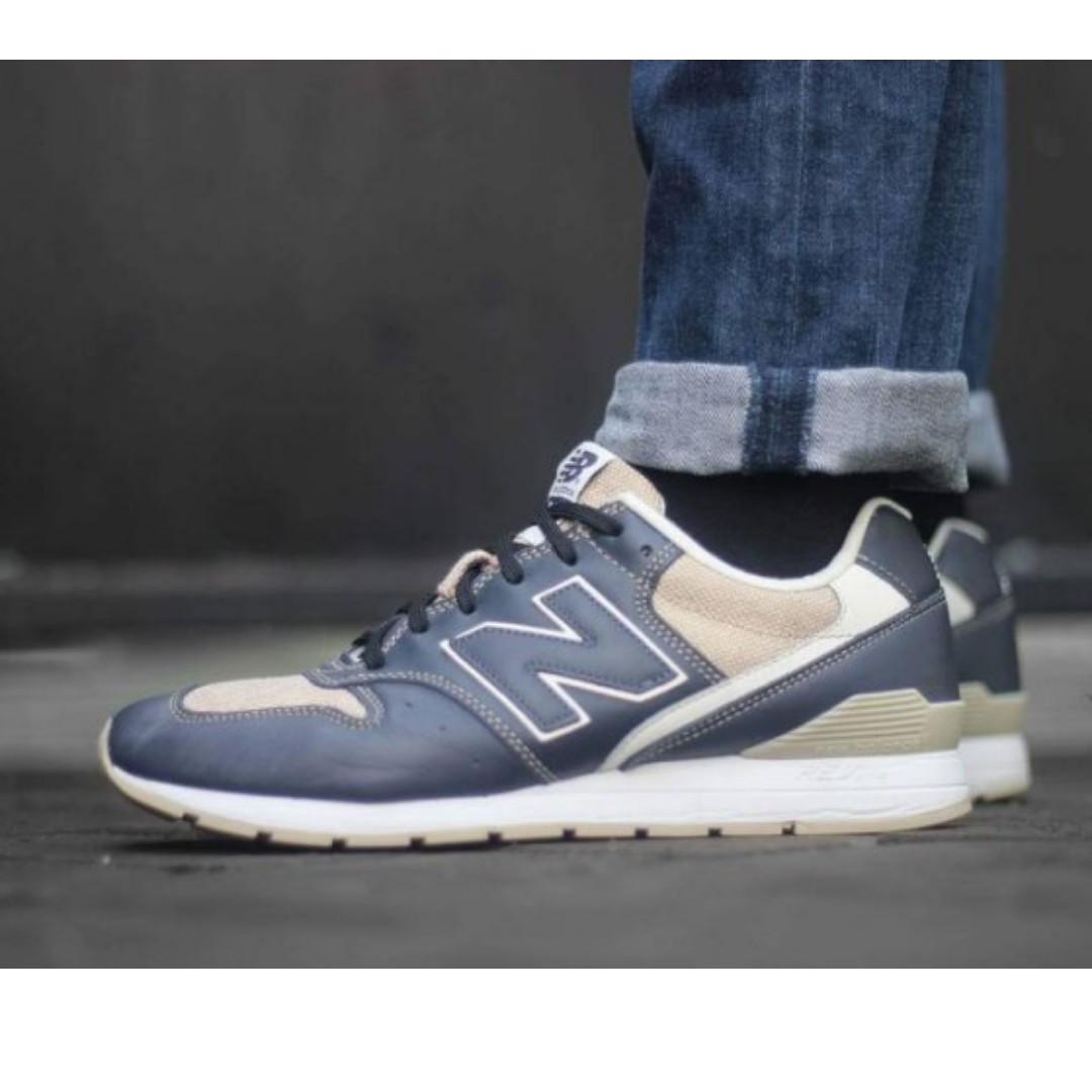 New balance mrl996jo top