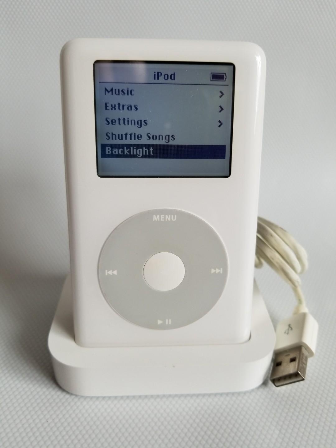 iPod Classic 4th generation 40GB (w/ Docking station), 電子產品, 錄音器材