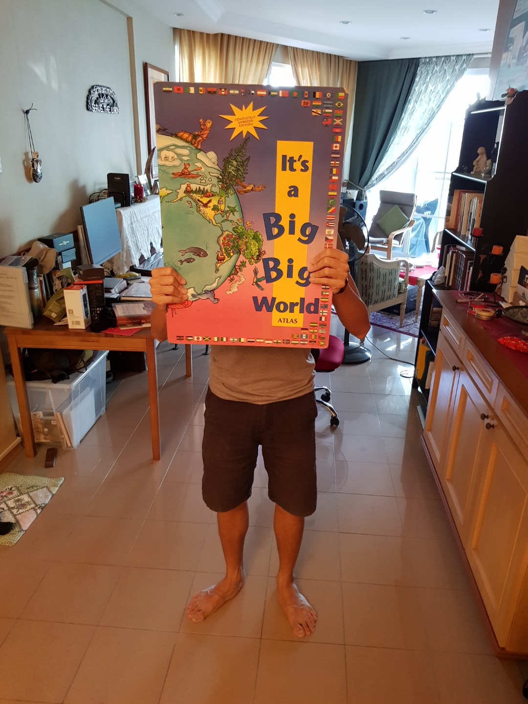 It S A Big Big World Atlas Huge Picture Book Atlas For Children