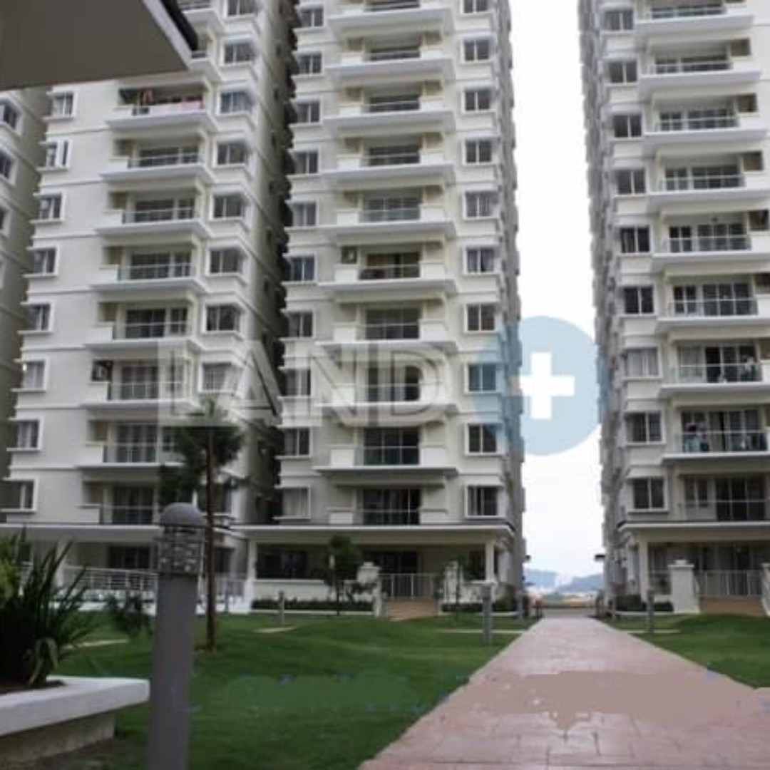 Master Bedroom For Rent Platinum Hill Condo Pv2 Property Others On Carousell