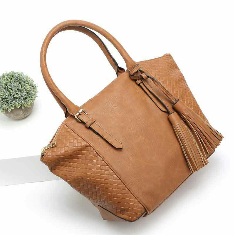 C&a tas outlet