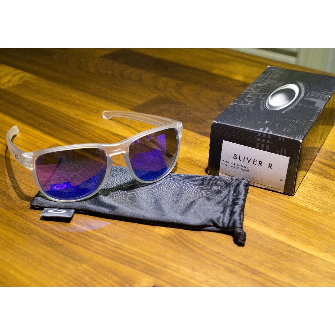 Oakley SLIVER R • Violet Iridium Lens 