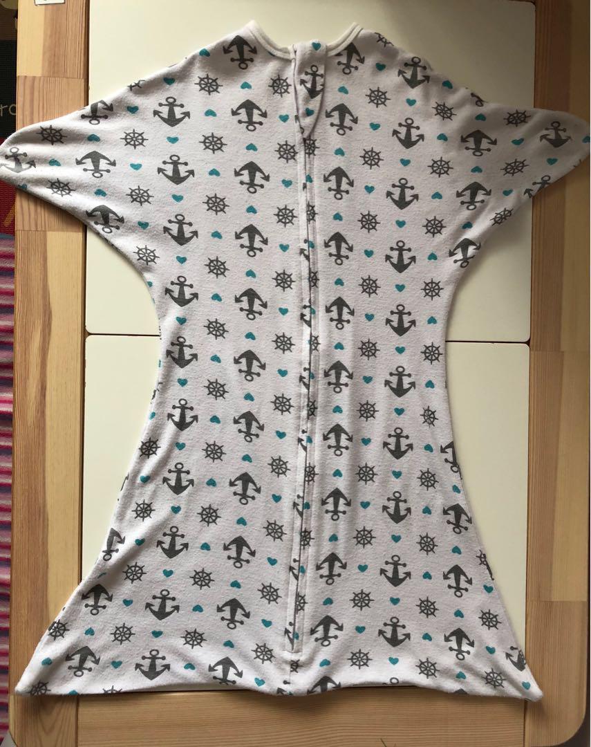 Original Zipadee Zip transition swaddle, Babies & Kids, Going Out