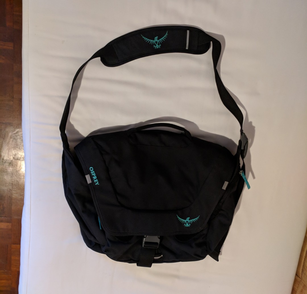 Flapjill courier shoulder bag top