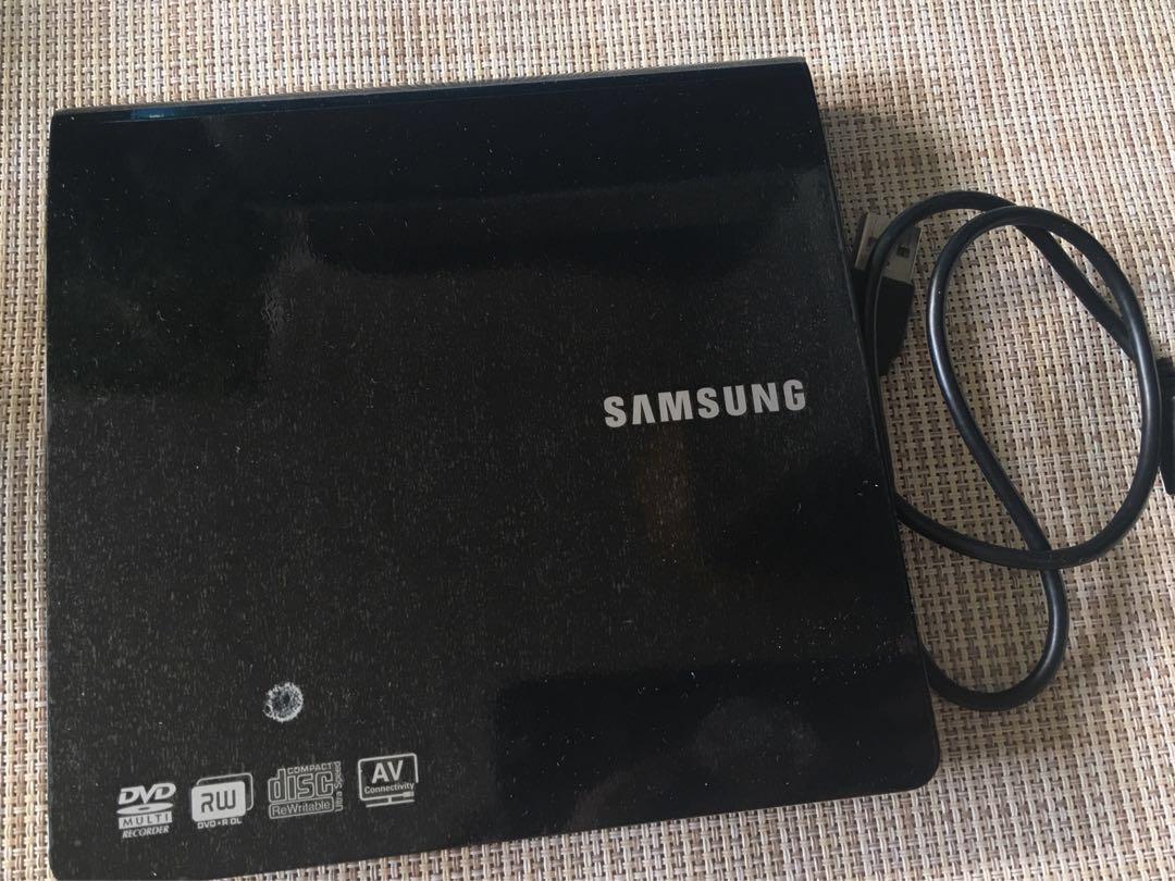 Samsung Slim Portable DVD Writer (Category: Hard Disks & Thumbdrives) located in Las Pinas. Submitted by pbb21 (Listing ID 170786107, Image 3). Description: -Good condition; Slightly used -Item specifications on the photos #carousm2.