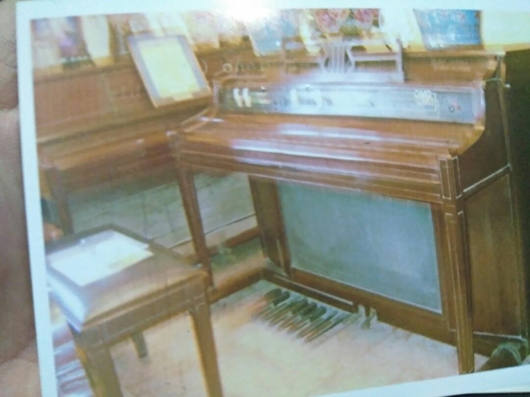 Trebel Piano (OMB) (Category: Musical Instruments) located in Marikina City. Submitted by gswish (Listing ID 184526916, Image 1). Description: - selling one (1) unit trebel piano - as is where is price is still negotiable.