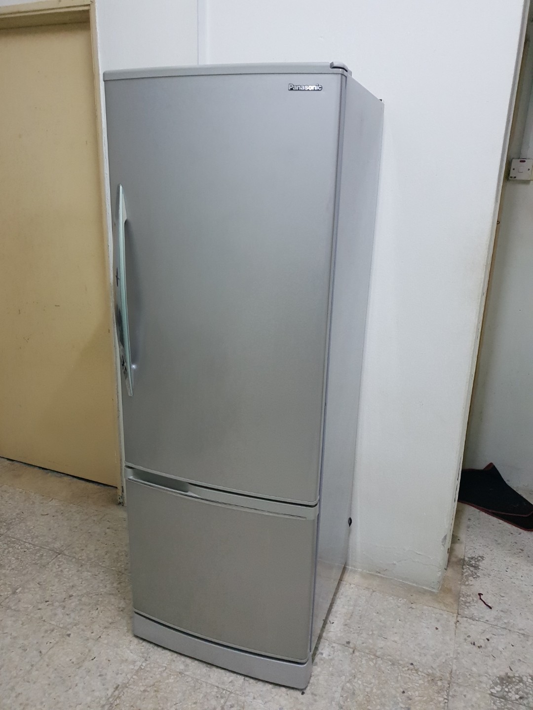 Used Panasonic 2 Door Bottom Mount Fridge Refrigerator Bawah Freezer Peti Sejuk Ais Kitchen Liances On Carou Used Panasonic 2 Door Bottom Mount