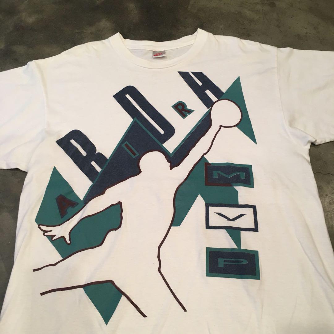 nike 90s t shirt