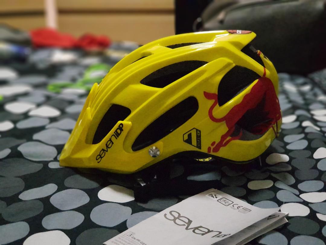 7idp m4 helmet on sale