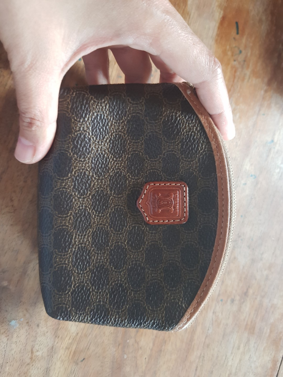Celine coin purse price online
