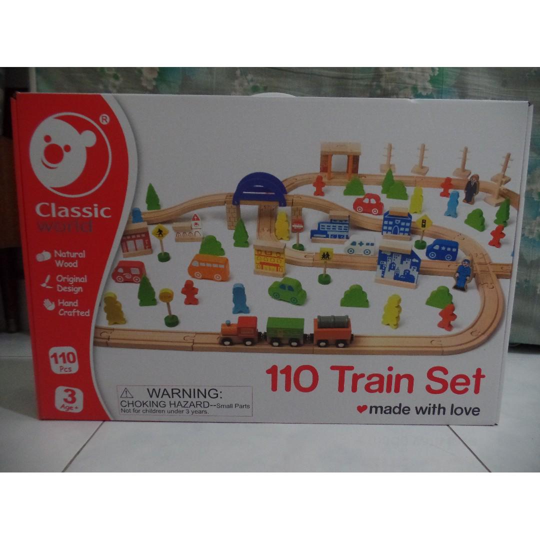 Classic world train hotsell set