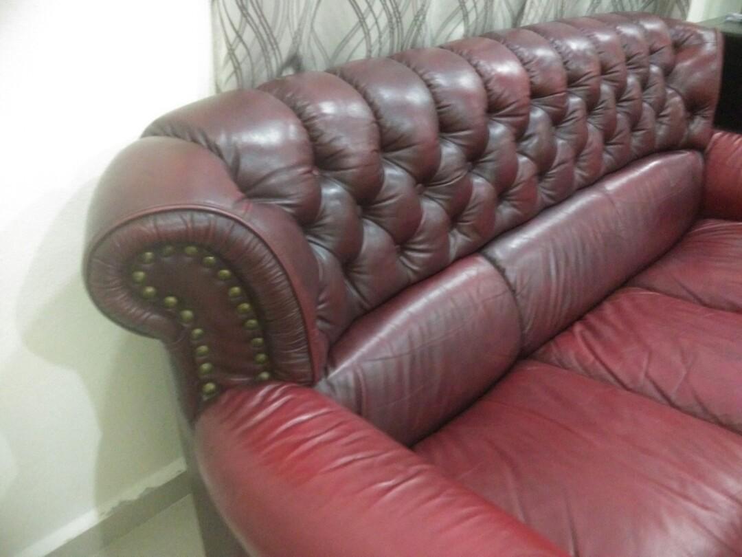 English style leather sofa Sofa kulit murah, Furniture & Home Living