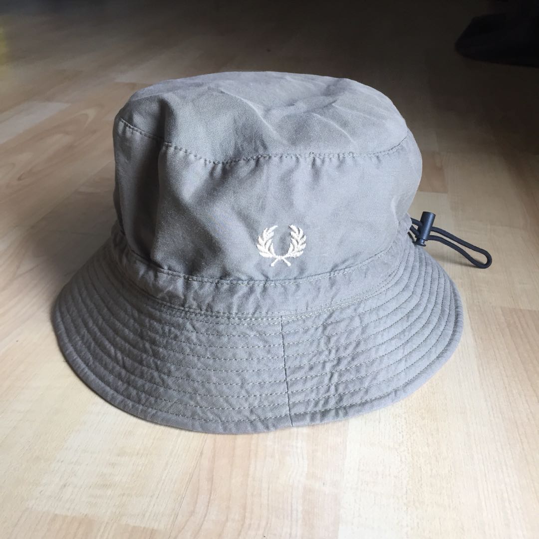 Fred perry shop reversible bucket hat