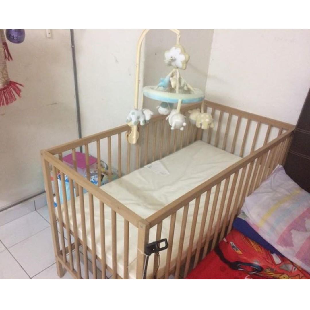rak baby ikea