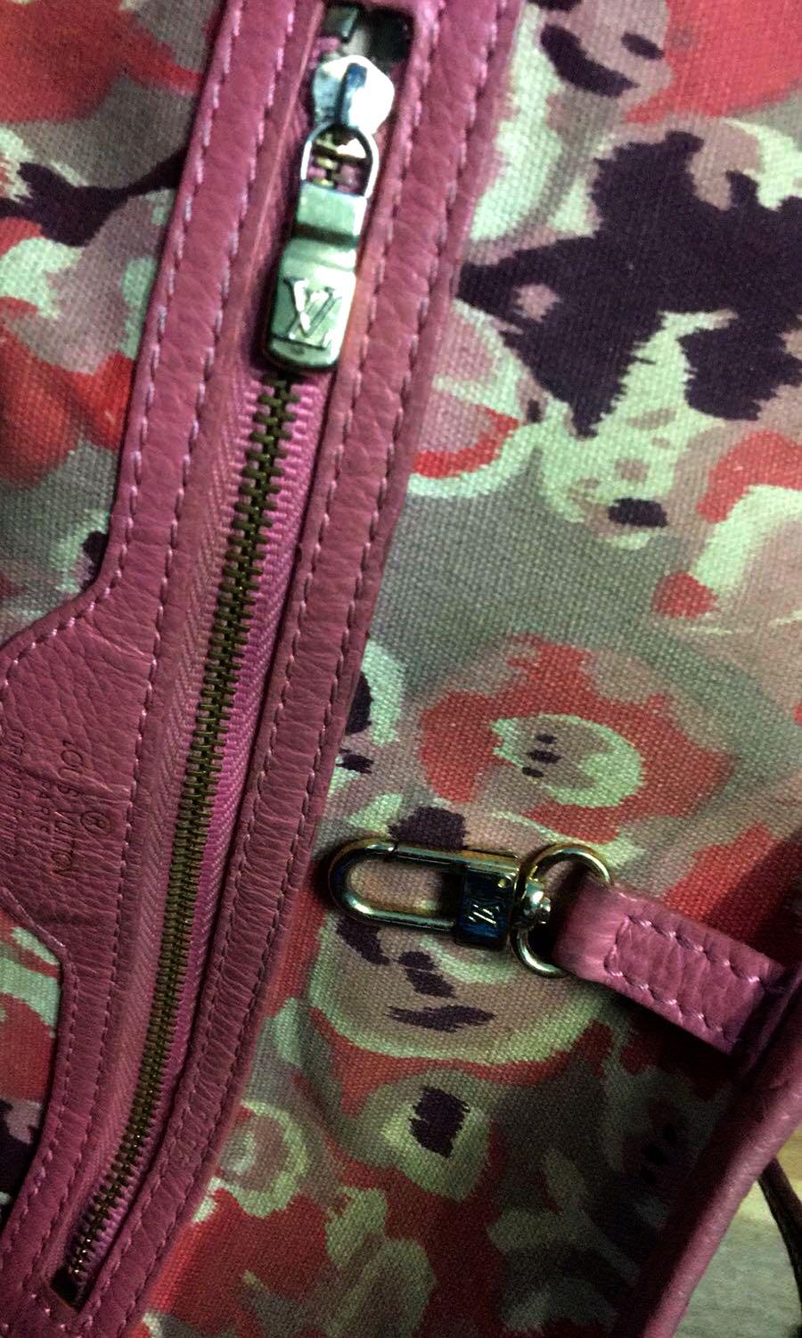 LOUIS VUITTON Rose Velours Ikat Neverfull MM Bag. - Bukowskis