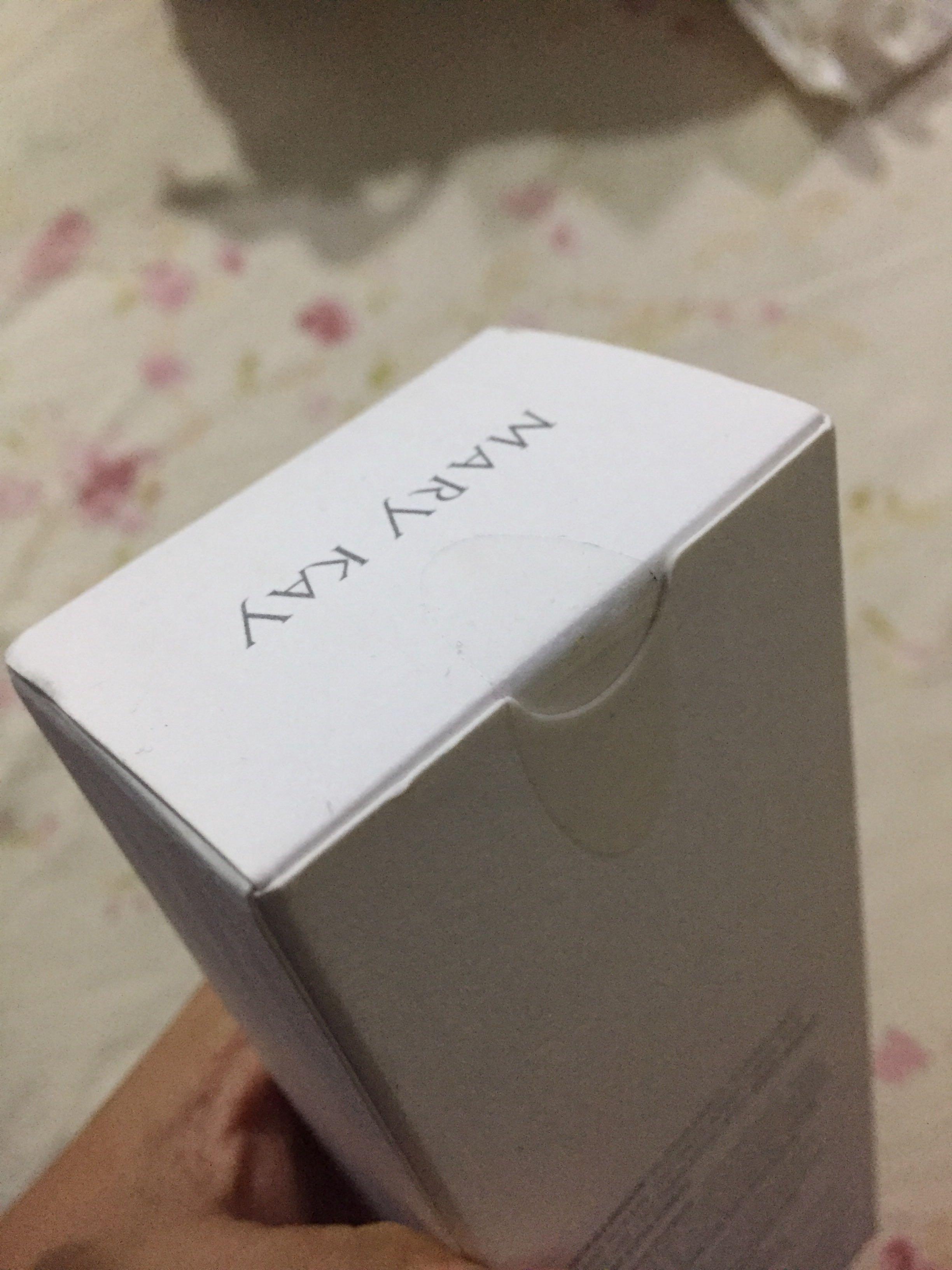 Mary Kay Cityscape Eau De Parfum, Beauty & Personal Care, Fragrance ...