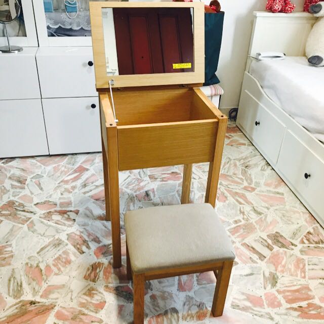 Muji oak dresser