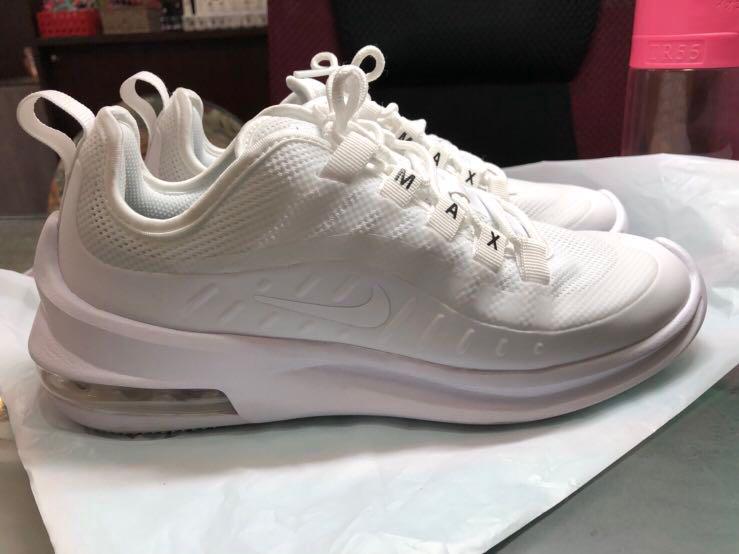 Nike air max axis us6(23cm), 他的時尚, 鞋, 運動鞋在旋轉拍賣