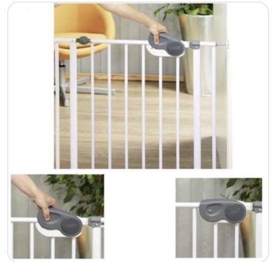 Safety 1st Baby Gate, Babies & Kids, Baby Nursery & Kids Furniture, Bed