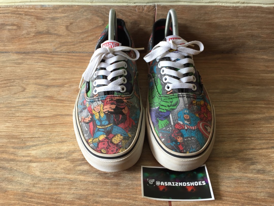 krydstogt Slikke Arkæolog Vans Authentic x Marvel Comics Original, Fesyen Pria, Sepatu di Carousell