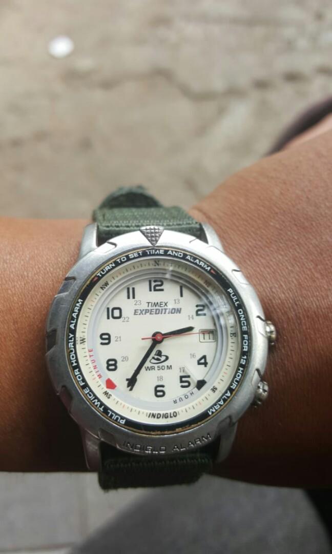 Vintage timex expedition watch clearance
