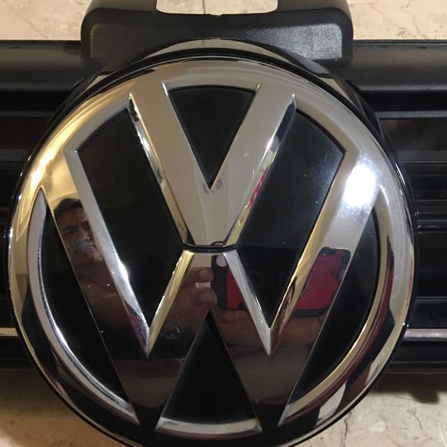 VW Golf Mk 7 front grill (TSI), Car Accessories on Carousell