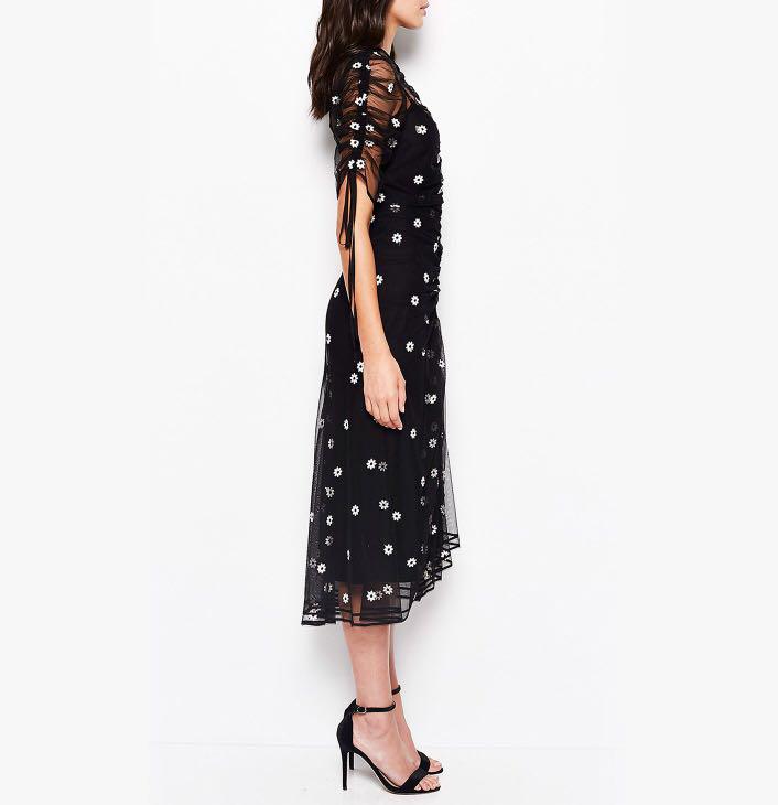 Alice McCall The Garden Party Dress Women s Fashion Dresses Sets Dresses on Carousell