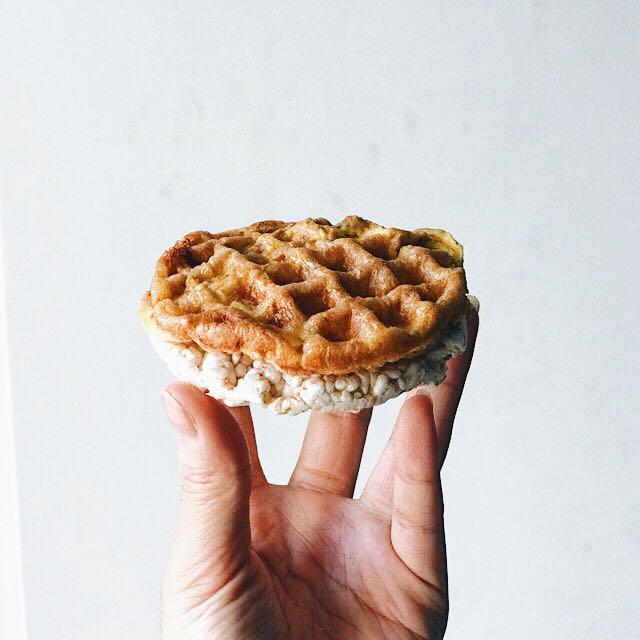 Dash Waffles Maker mini, TV & Home Appliances, Kitchen Appliances