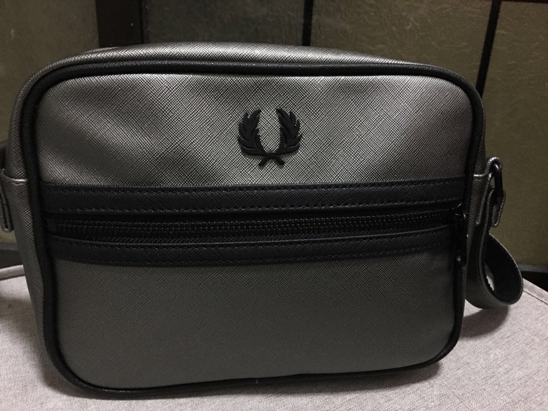 sling bag fred perry