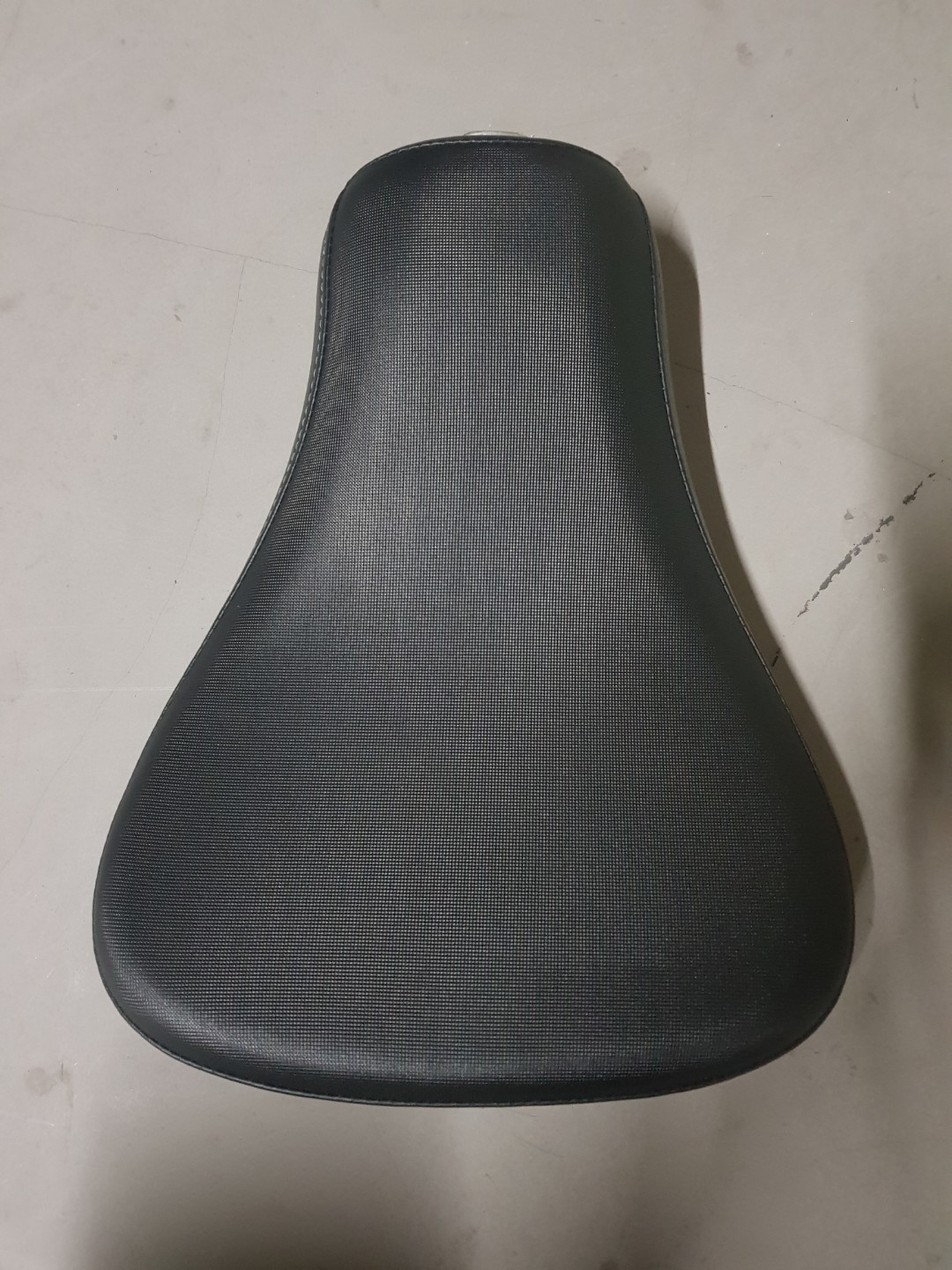harley sportster single seat