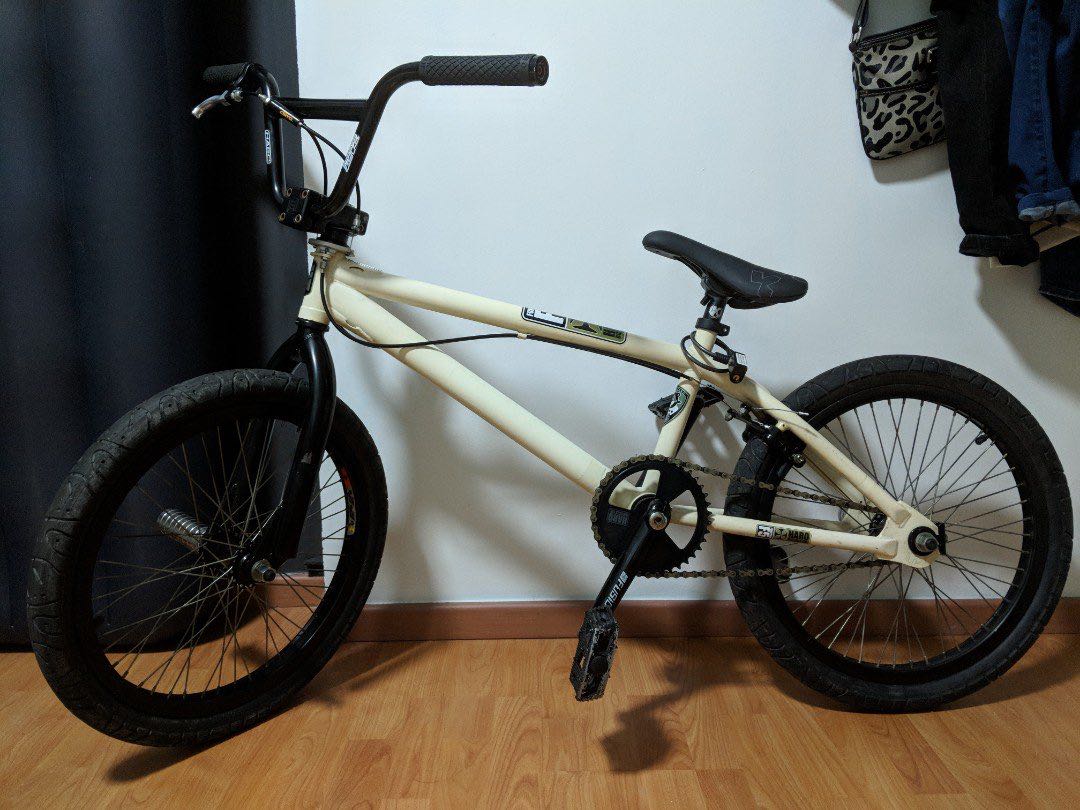 Haro F5 BMX