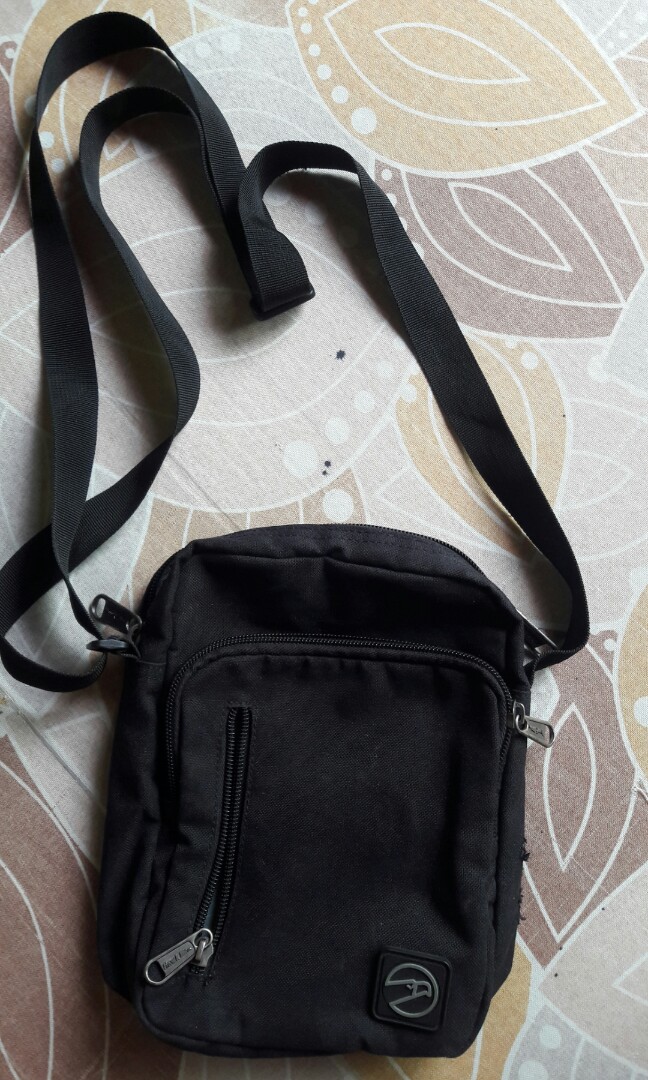 hawk sling bag for men