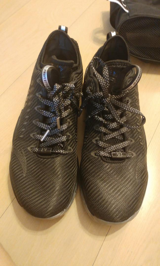 klay thompson black panther shoes