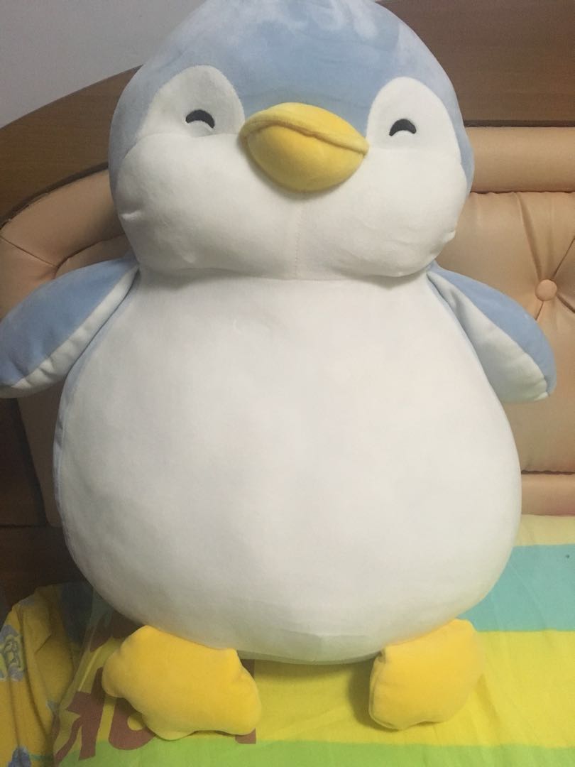 miniso large penguin