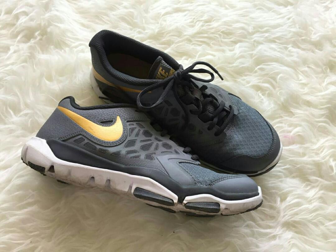 nike flex supreme tr 8