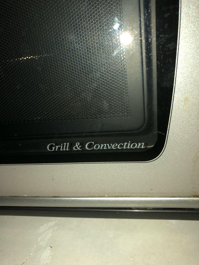 Panasonic Dimension 4 Genius Grill and Convention microwave oven, TV