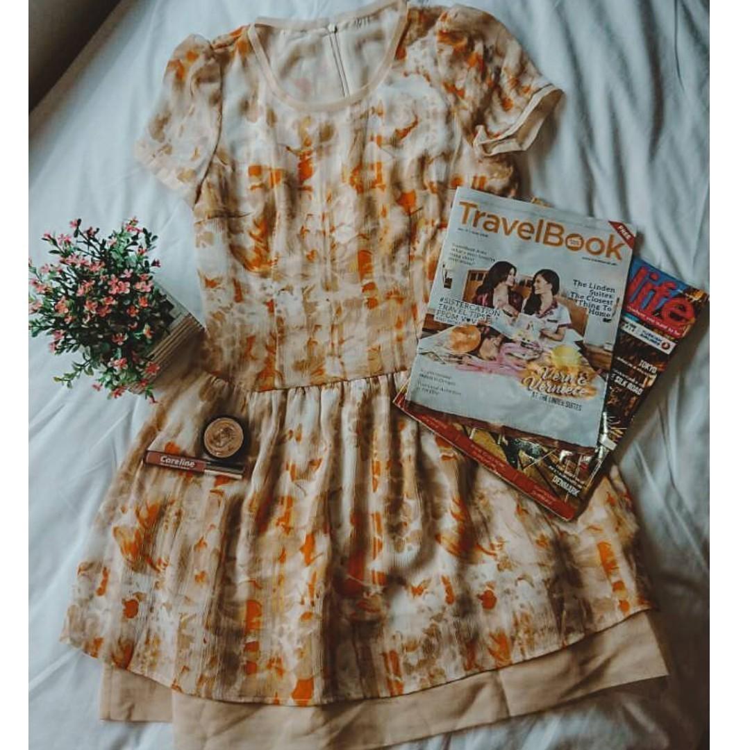Printed Nude Orange Short Sleeves Short Cute Baby Doll Dress