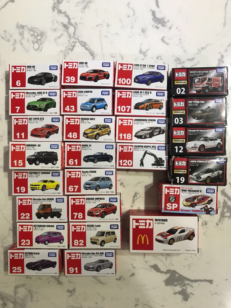 TOMICA, Hobbies & Toys, Toys & Games on Carousell