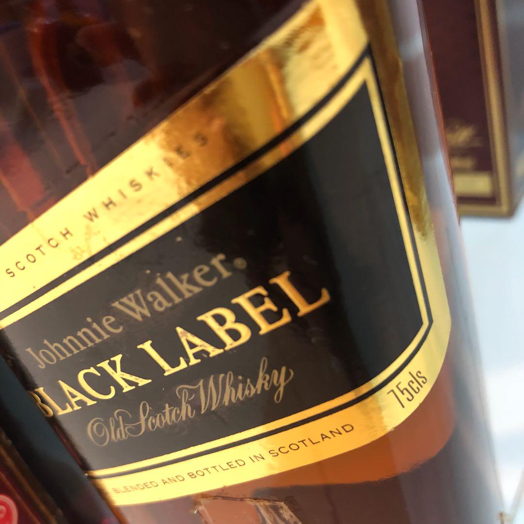 1L Martell + Black Label 700ml, Food & Drinks, Alcoholic Beverages on