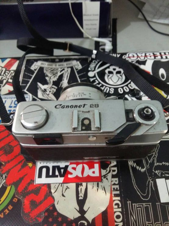 canon canonet 28 analog camera