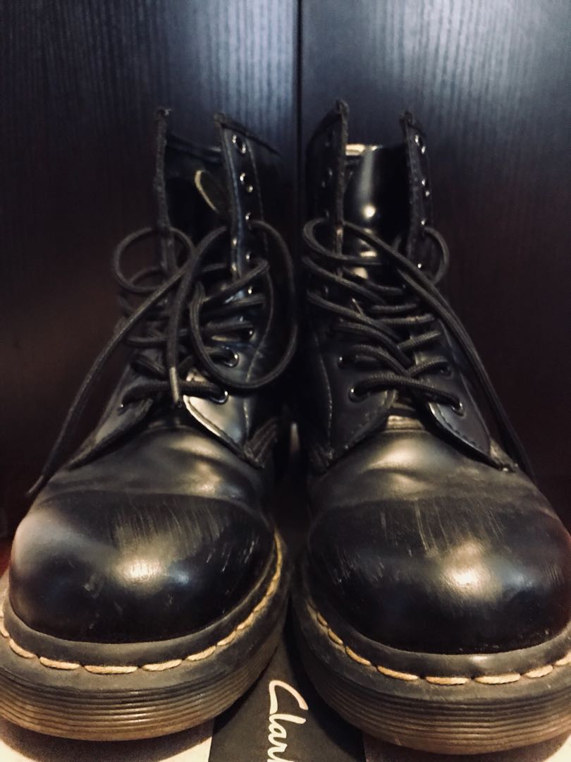 dr martens 8 holes