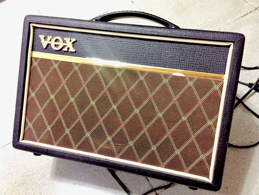 Toneworks AX1500G Multi Effects & VOX Pathfinder10 Amplifier both