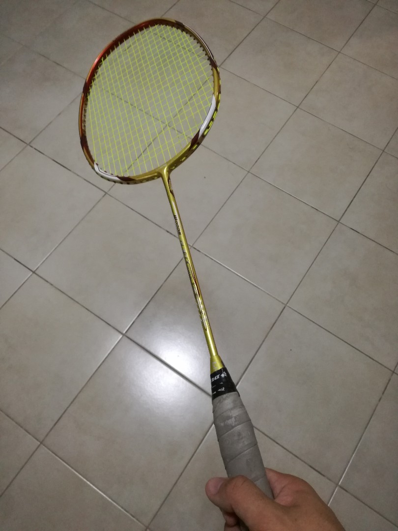 LINING Woods N90 II Classic (GOLD), Sports Equipment, Sports Games, Racket Ball Sports on Carousell LINING Woods N90 II Classic (GOLD), Sports Equipment, Sports Games, Racket Ball Sports on Carousell