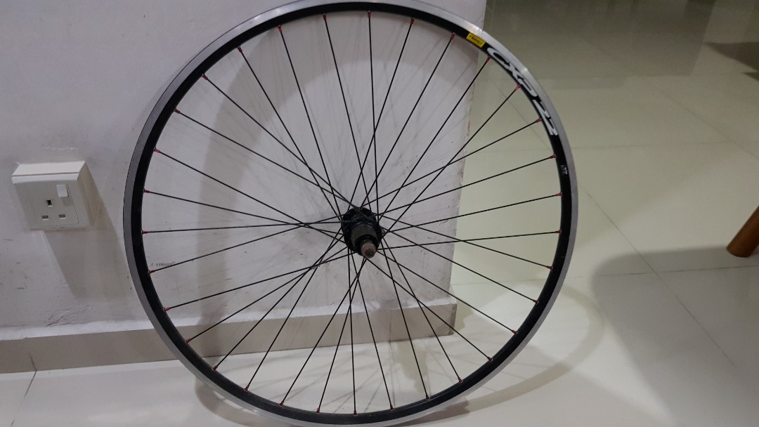 mavic 700c rear wheel