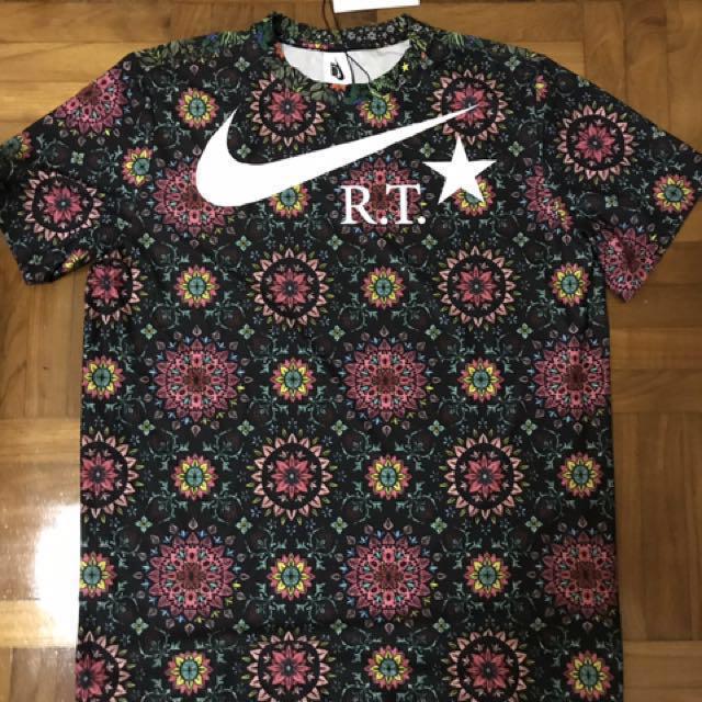 Nikelab Nike Riccardo Tisci RT Floral Swoosh Tee T-shirt Givenchy, Sports,  Sports Apparel on Carousell