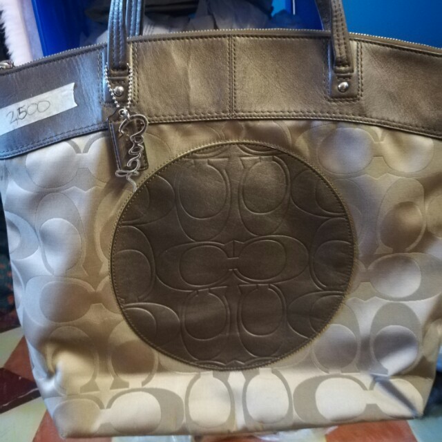 coach laura tote