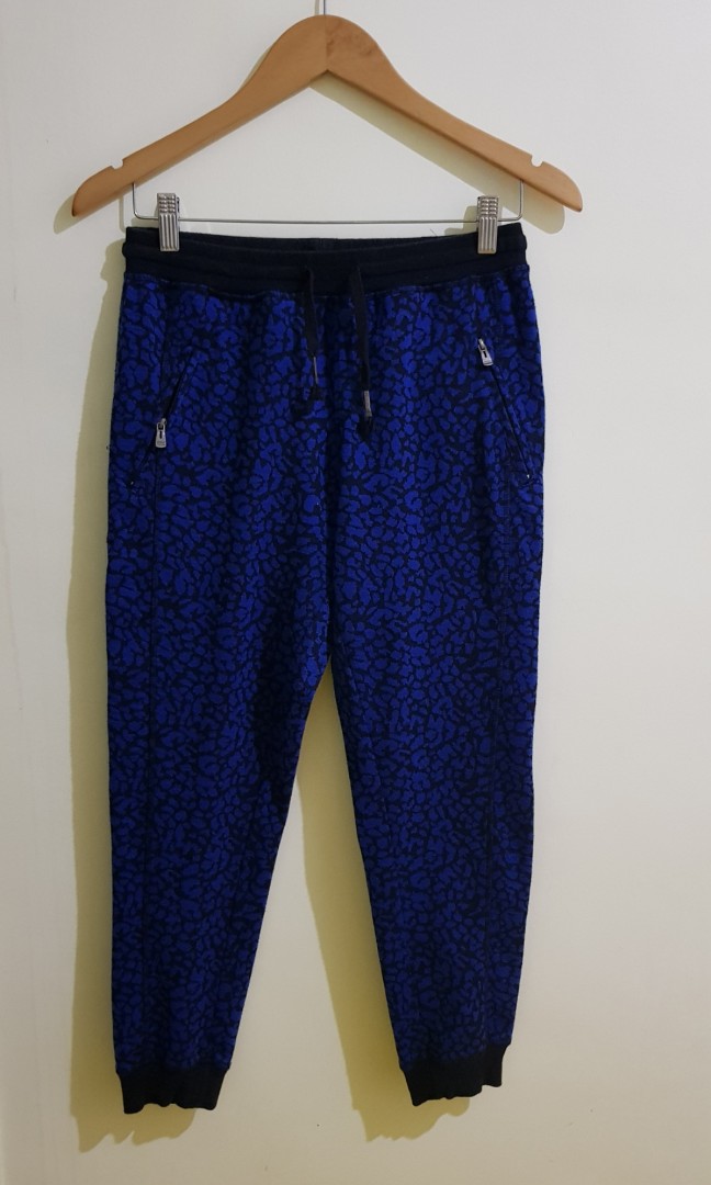 RRJ Jogger Pants Blue Prints Women s Fashion Bottoms Other Bottoms on Carousell