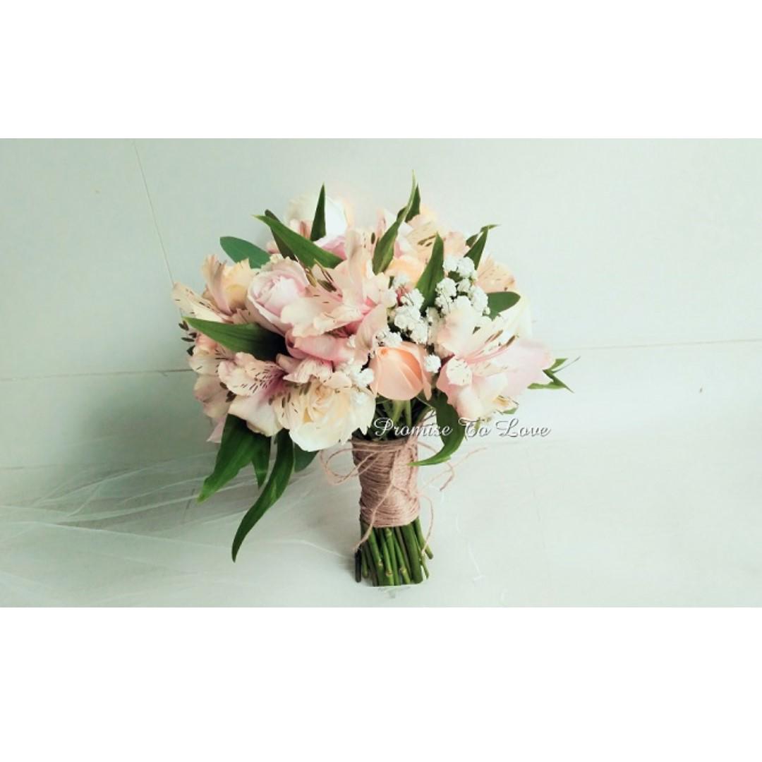 Rustic Fresh Flowers Hand Bouquet Wedding Rom Bridesmaid Proposal Anniversary Birthday Gardening Flowers Bouquets On Carousell