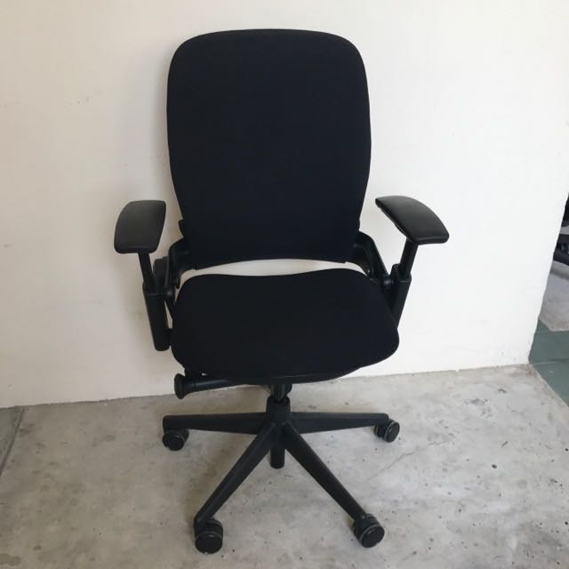 Steelcase Leap Chair Version 2